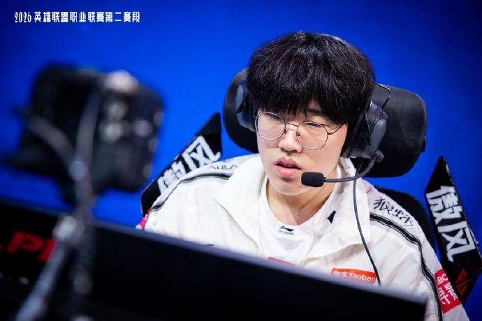 LPL发布AL赛后返图:乘风破浪,越战越勇,恭喜AL拿下胜利!